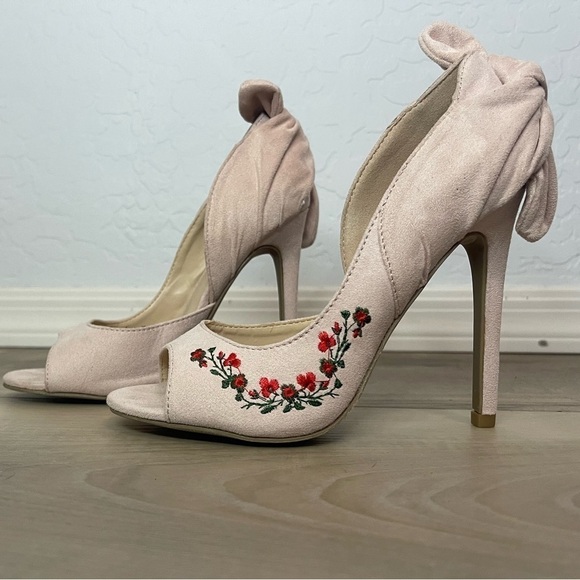 Wild Diva Shoes - Beige peep toe high heel